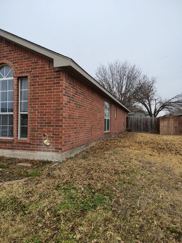 704 Mackenzie Drive, Royse City, TX 75189