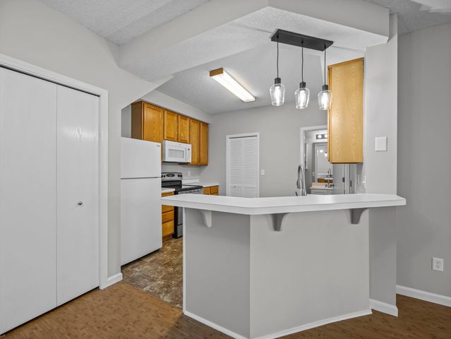 4205 Merrimac Lane N 59, Plymouth, MN 55446
