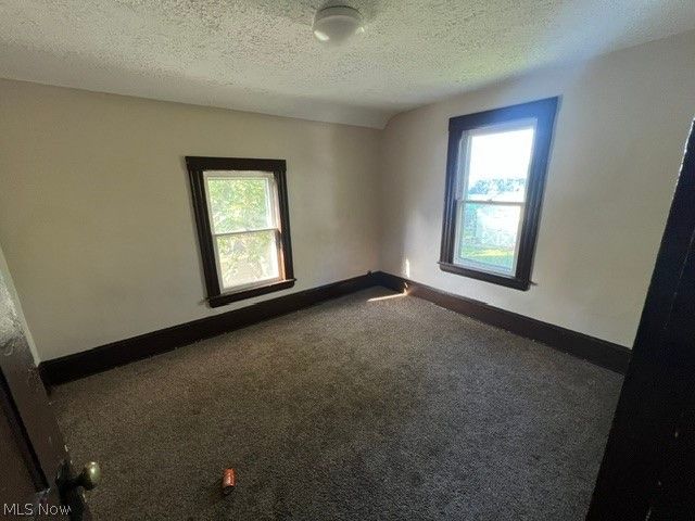 2407 Livingston Avenue, Lorain, OH 44052