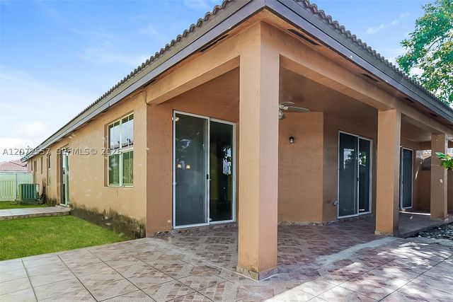 1246 SW 146th Ct, Miami, FL 33184