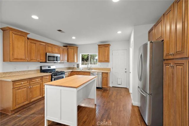 108 S Pritchard, Fullerton, CA 92833