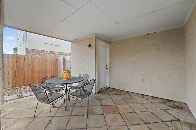 7818 Stoneyway Drive, Houston, TX 77040