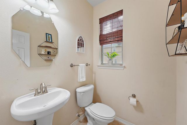 7818 Stoneyway Drive, Houston, TX 77040