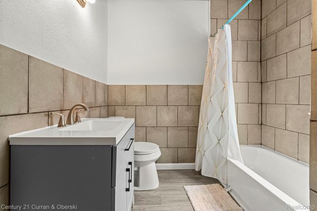 5514 Ashley Street, Detroit, MI 48236