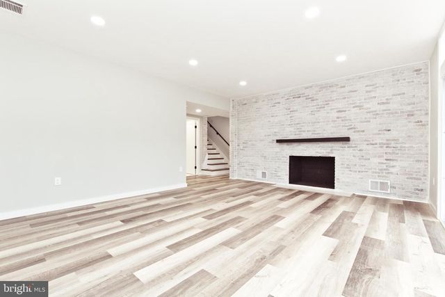 3507 GALLOWS RD, Falls Church, VA 22042