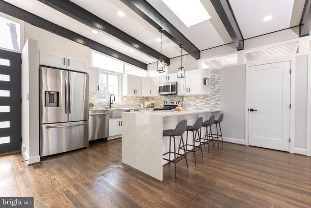 3507 GALLOWS RD, Falls Church, VA 22042