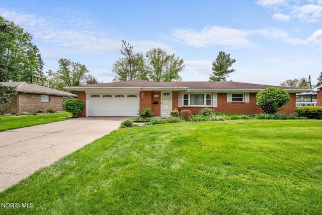 2328 Kneer Drive, Toledo, OH 43614