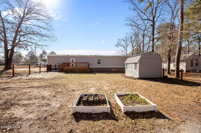 410 Fawn Drive, Hampstead, NC 28443