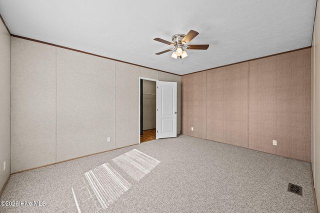 410 Fawn Drive, Hampstead, NC 28443