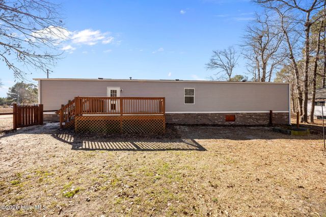 410 Fawn Drive, Hampstead, NC 28443