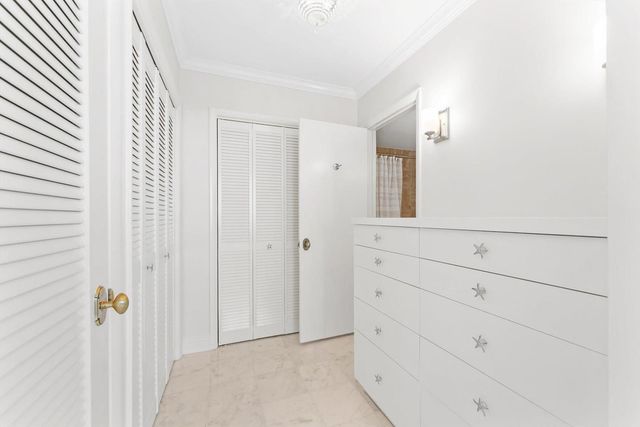 2860 S Ocean Boulevard 601, Palm Beach, FL 33480