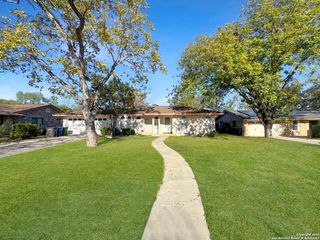 10806 Mount Tipton, San Antonio, TX 78213