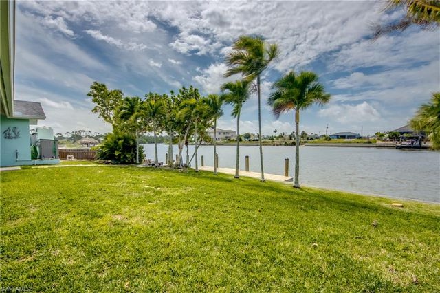 4118 NW 33rd LN, Cape Coral, FL 33993