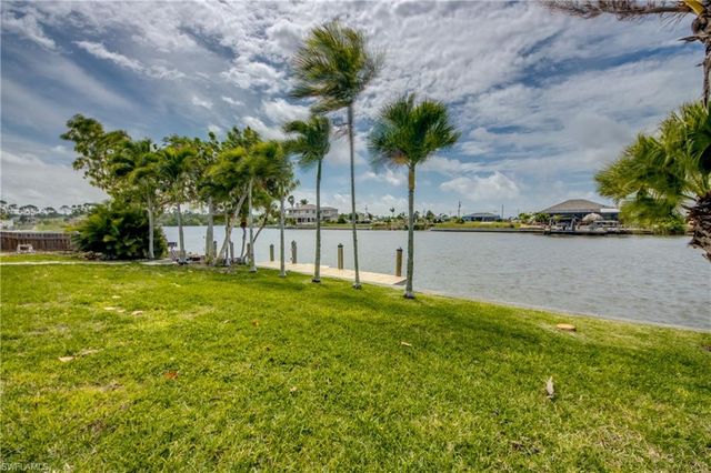4118 NW 33rd LN, Cape Coral, FL 33993