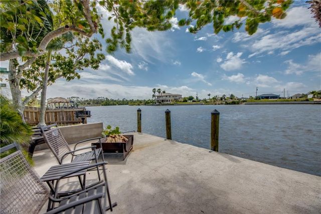 4118 NW 33rd LN, Cape Coral, FL 33993