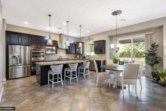 10307 E Starion Avenue, Mesa, AZ 85212