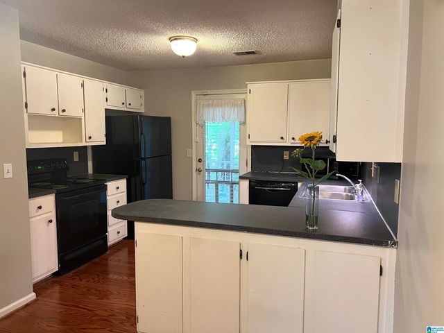 4894 CHESHIRE LANE, Birmingham, AL 35235
