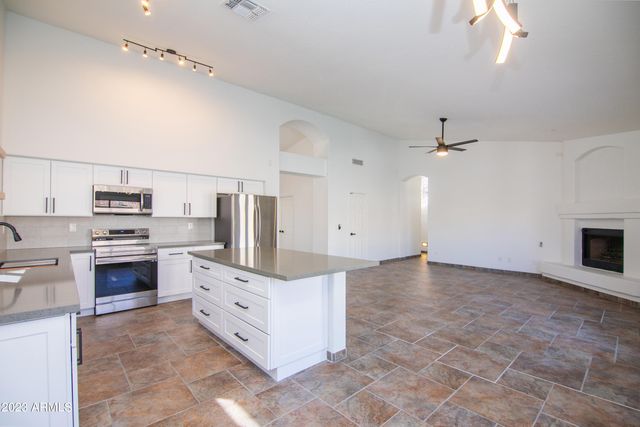 11532 W CLOVER Way, Avondale, AZ 85392