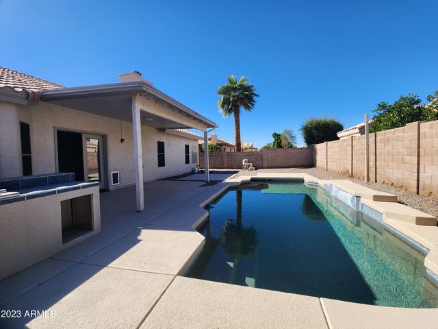 11532 W CLOVER Way, Avondale, AZ 85392