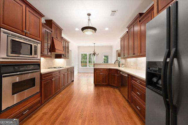 1291 Riverwalk Road, Bishop, GA 30621