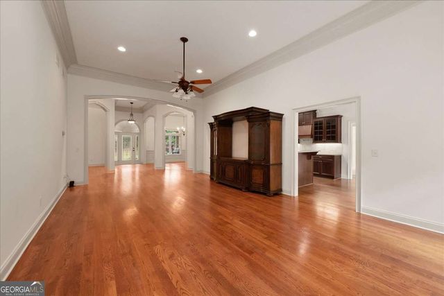 1291 Riverwalk Road, Bishop, GA 30621