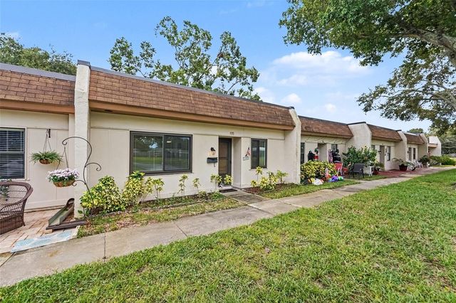 1195 MISSION HILLS BOULEVARD 37C, Clearwater, FL 33759