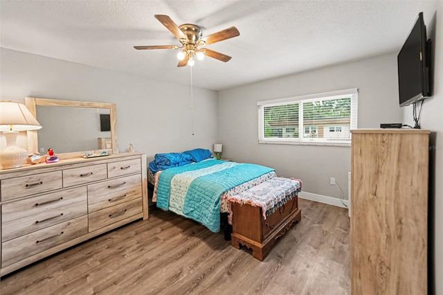 1195 MISSION HILLS BOULEVARD 37C, Clearwater, FL 33759