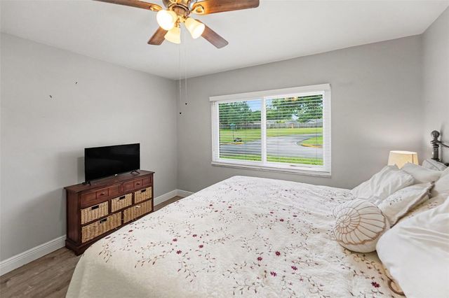 1195 MISSION HILLS BOULEVARD 37C, Clearwater, FL 33759