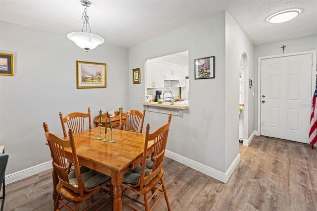 1195 MISSION HILLS BOULEVARD 37C, Clearwater, FL 33759