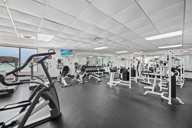 3725 S Ocean Dr 1212, Hollywood, FL 33019