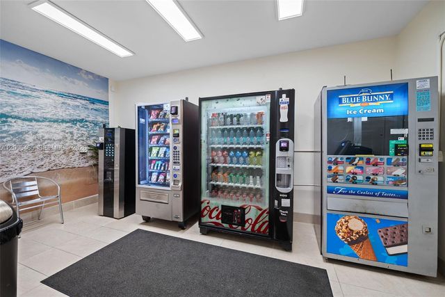 3725 S Ocean Dr 1212, Hollywood, FL 33019