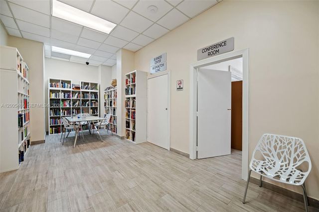 3725 S Ocean Dr 1212, Hollywood, FL 33019