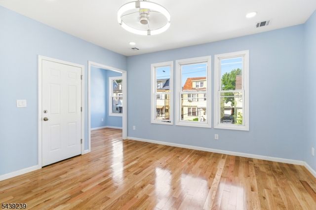 280 Conklin Ave, Hillside Twp., NJ 07205