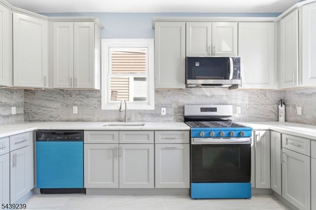 280 Conklin Ave, Hillside Twp., NJ 07205