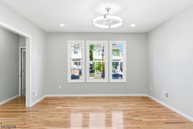 280 Conklin Ave, Hillside Twp., NJ 07205