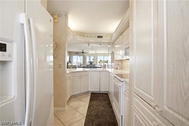 991 N Barfield DR 404, Marco Island, FL 34145
