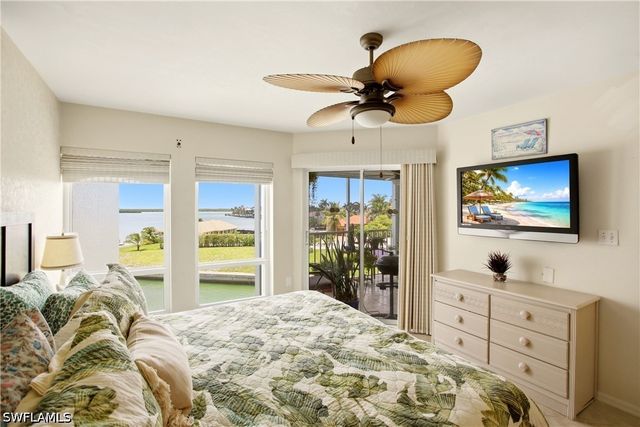 991 N Barfield DR 404, Marco Island, FL 34145