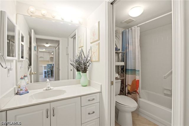 991 N Barfield DR 404, Marco Island, FL 34145