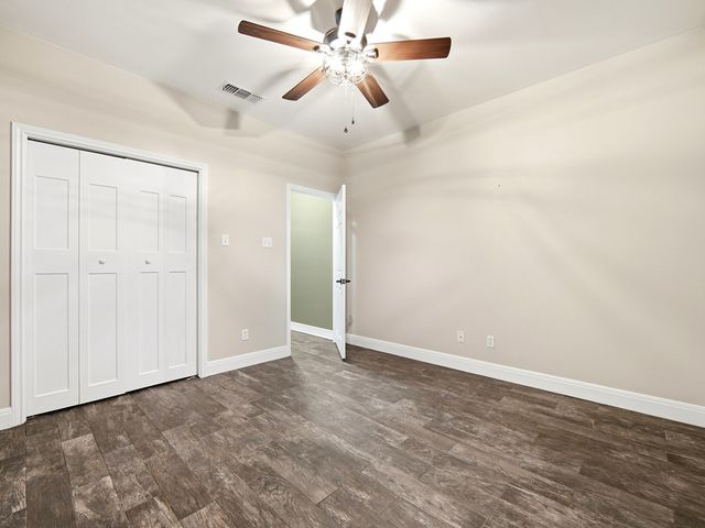 1701 Mountain Laurel, Kerrville, TX 78028