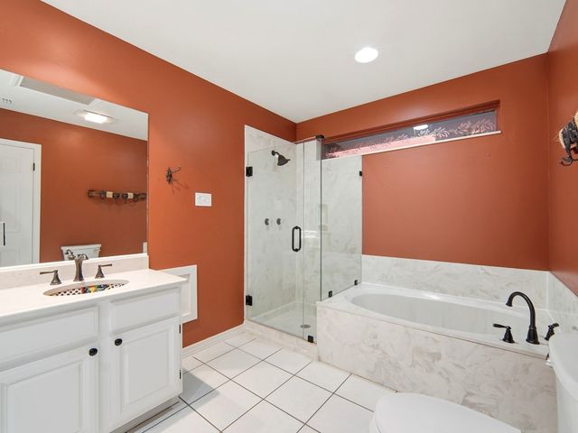 1701 Mountain Laurel, Kerrville, TX 78028