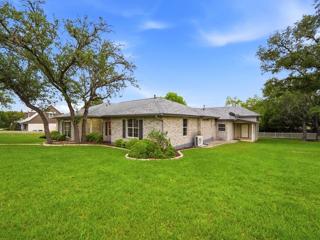 1701 Mountain Laurel, Kerrville, TX 78028