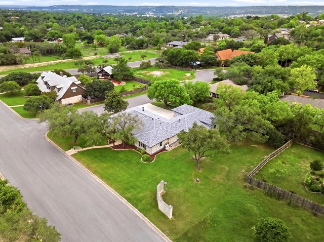 1701 Mountain Laurel, Kerrville, TX 78028