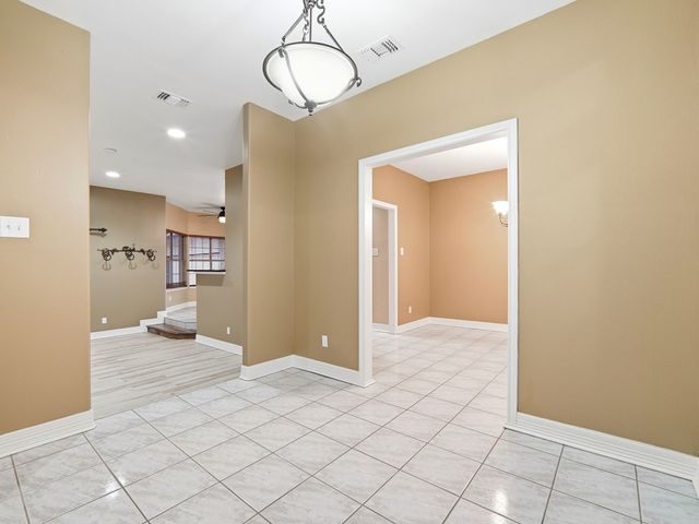 1701 Mountain Laurel, Kerrville, TX 78028