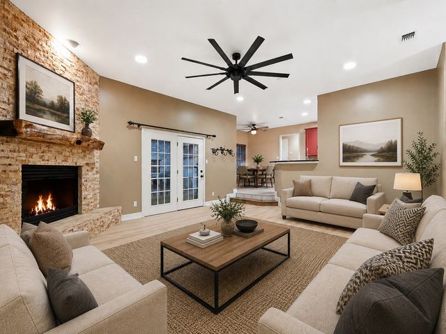 1701 Mountain Laurel, Kerrville, TX 78028