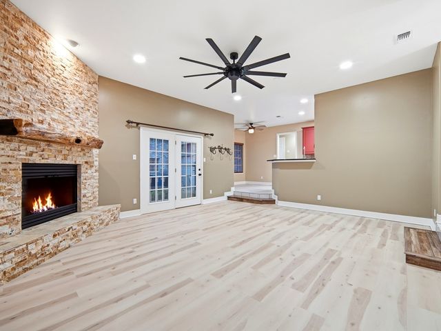 1701 Mountain Laurel, Kerrville, TX 78028