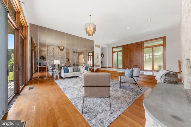 403 WAY RD, Wilmington, DE 19807