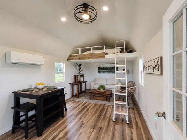 652 County Road 2850, Honey Grove, TX 75446