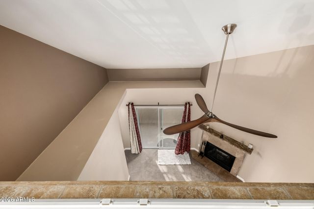 3845 E GREENWAY Road 211, Phoenix, AZ 85032