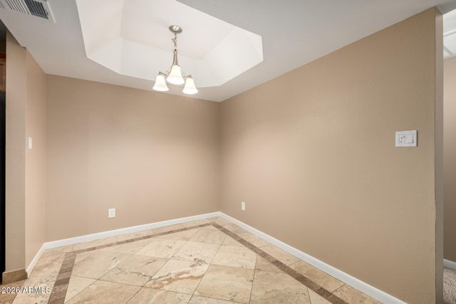 3845 E GREENWAY Road 211, Phoenix, AZ 85032