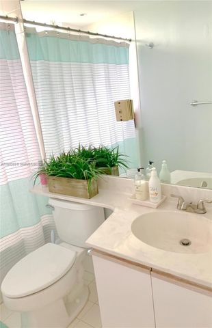 3245 NE 184th St 13403, Aventura, FL 33160